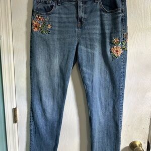 Old Navy Floral Embroidered Straight Leg Jeans - Blue